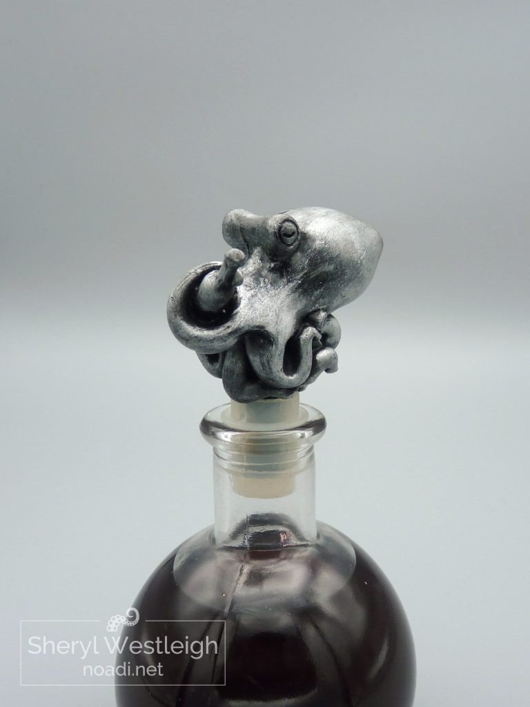 Resin Octopus Wine stopper in Silver